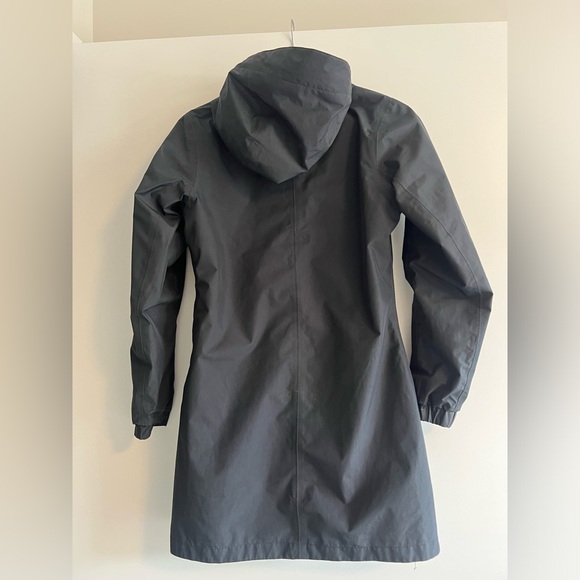 Women’s Helly Hensen lined black rain jacket XS - Picture 3 of 4